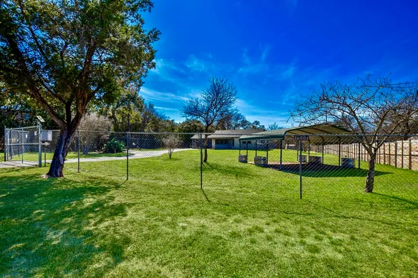 $2,500 | 16001 Awalt Drive, Austin, TX 78734