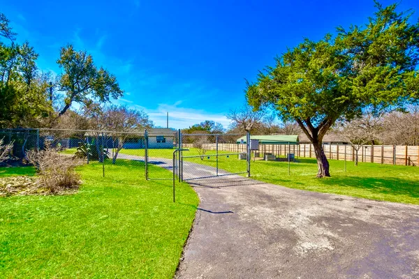 $2,500 | 16001 Awalt Drive, Austin, TX 78734