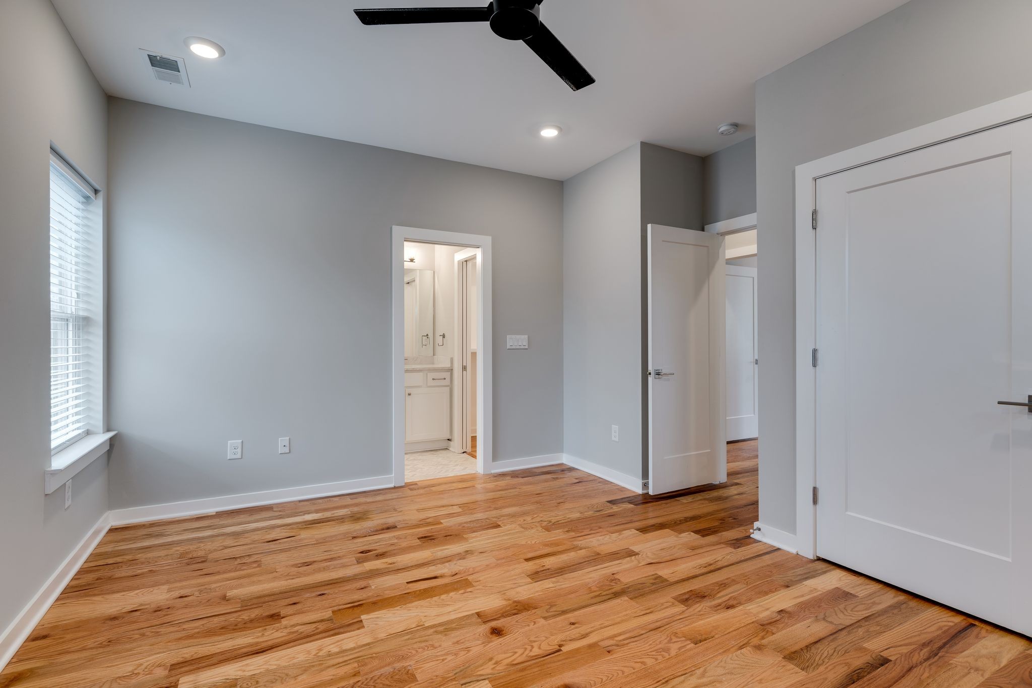 109 A Duke Street Nashville, TN 37207 - Photo 18 of 26 a view of empty room