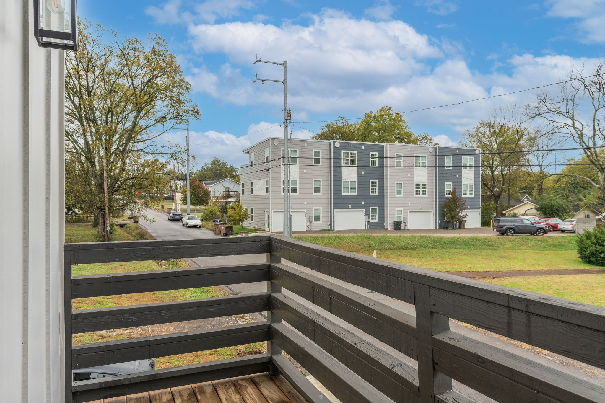 109 A Duke Street Nashville, TN 37207 - Photo 3 of 26 a view of a building from a balcony