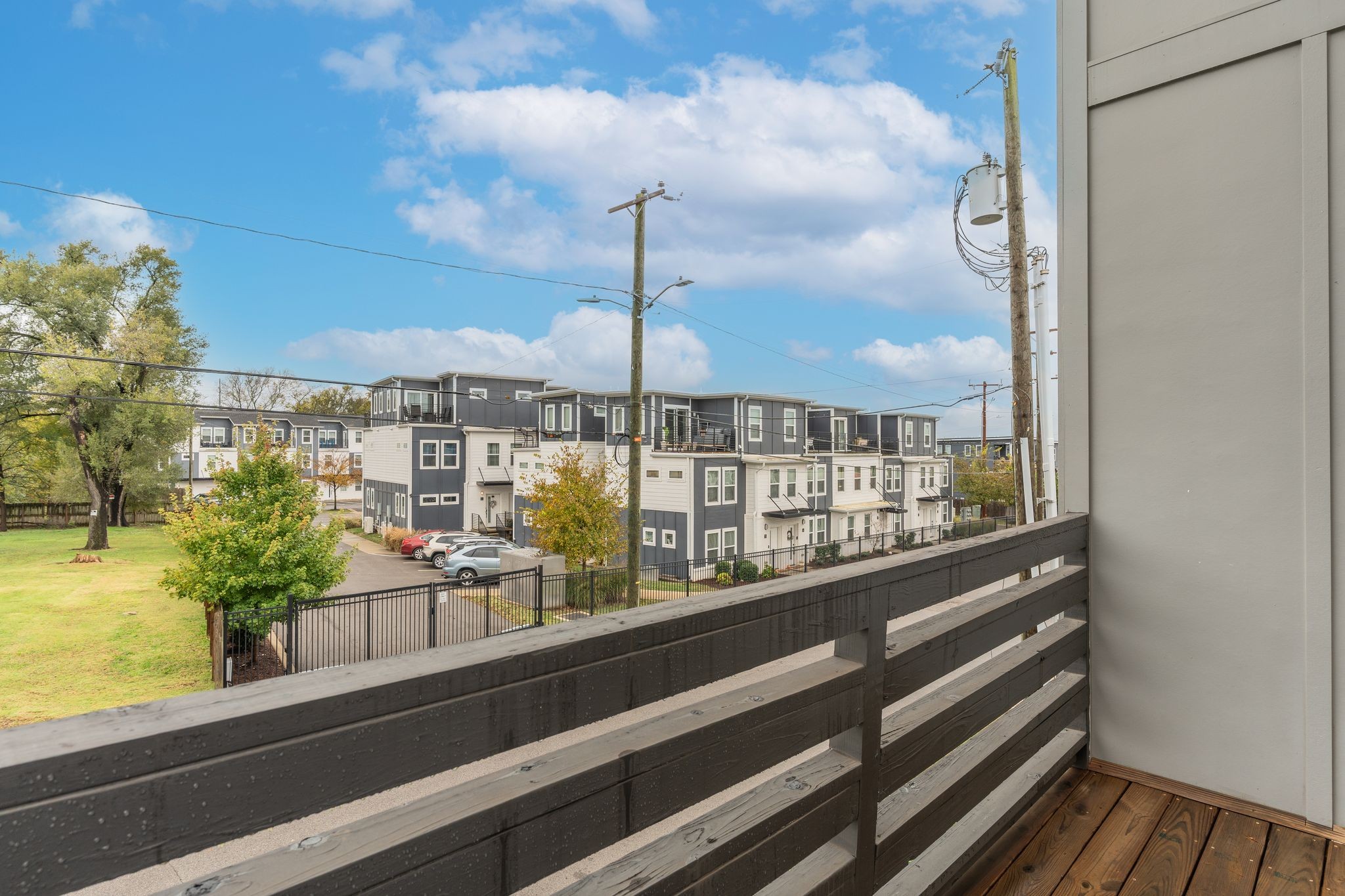 109 A Duke Street Nashville, TN 37207 - Photo 4 of 26 a view of balcony with furniture