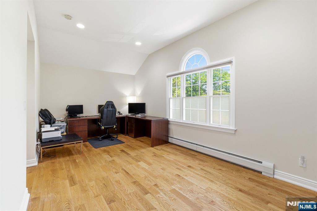 42 Spring Valley Road Montvale, NJ 07645 - Photo 18 of 50