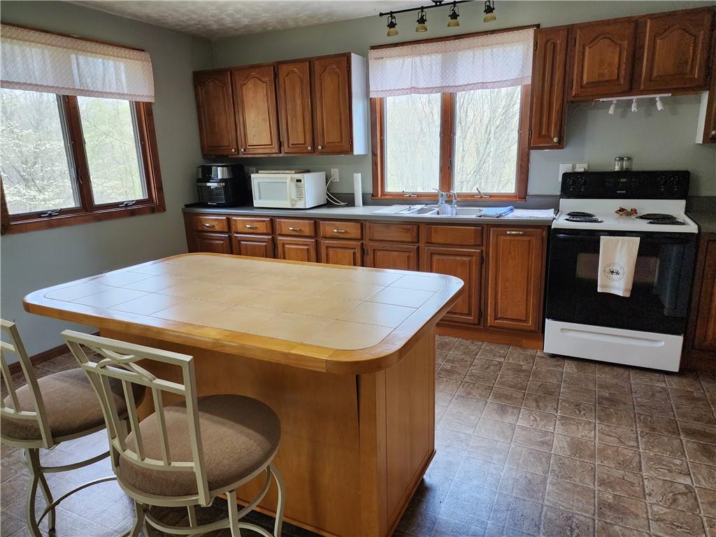 1224 Houck Road Indiana, PA 15701 - Photo 11 of 30 Gallery Image 11
