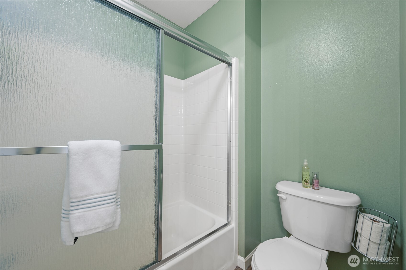 27402 Maple Ridge Way Southeast Maple Valley, WA 98038 - Photo 24 of 39