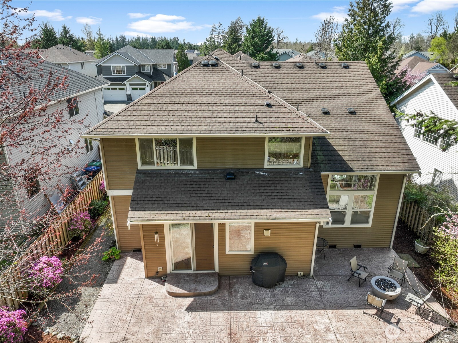 27402 Maple Ridge Way Southeast Maple Valley, WA 98038 - Photo 33 of 39