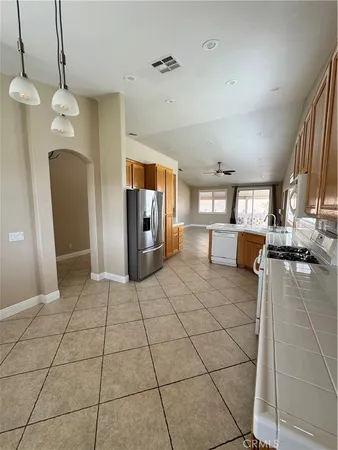 $475,000 | 914 Banbury Drive, Hemet, CA 92544
