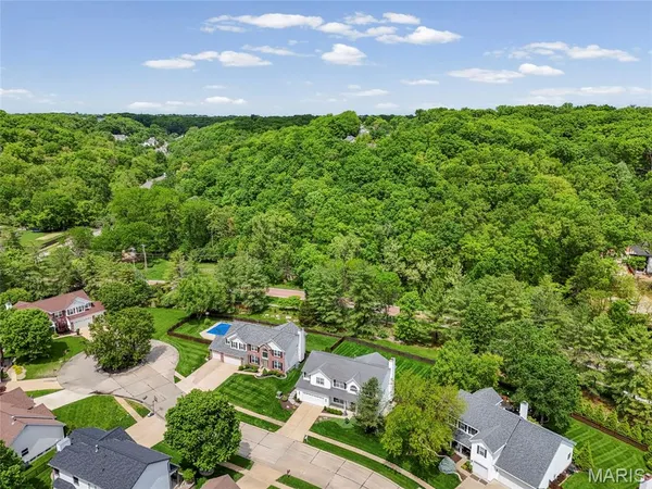 $650,000 | 815 Kiefer Trails Drive, Ballwin, MO 63021
