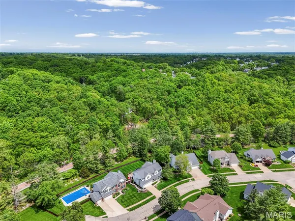 $650,000 | 815 Kiefer Trails Drive, Ballwin, MO 63021