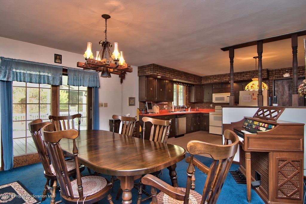 311 Sandra Road Lake Ariel, PA 18436 - Photo 11 of 43 Gallery Image 11