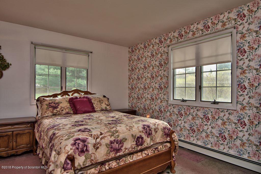 311 Sandra Road Lake Ariel, PA 18436 - Photo 21 of 43 Gallery Image 21