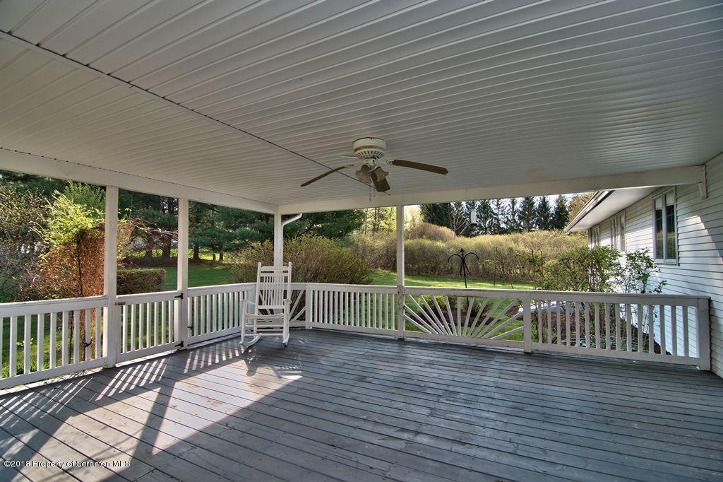 311 Sandra Road Lake Ariel, PA 18436 - Photo 3 of 43 Gallery Image 3