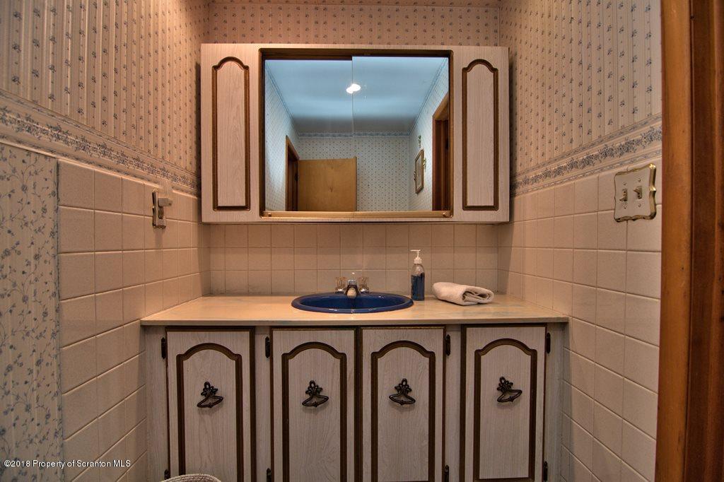 311 Sandra Road Lake Ariel, PA 18436 - Photo 34 of 43 Gallery Image 34