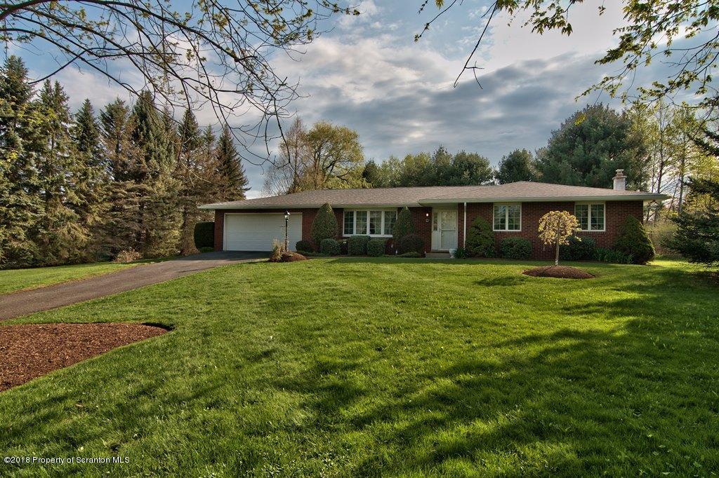 311 Sandra Road Lake Ariel, PA 18436 - Photo 39 of 43 Gallery Image 39