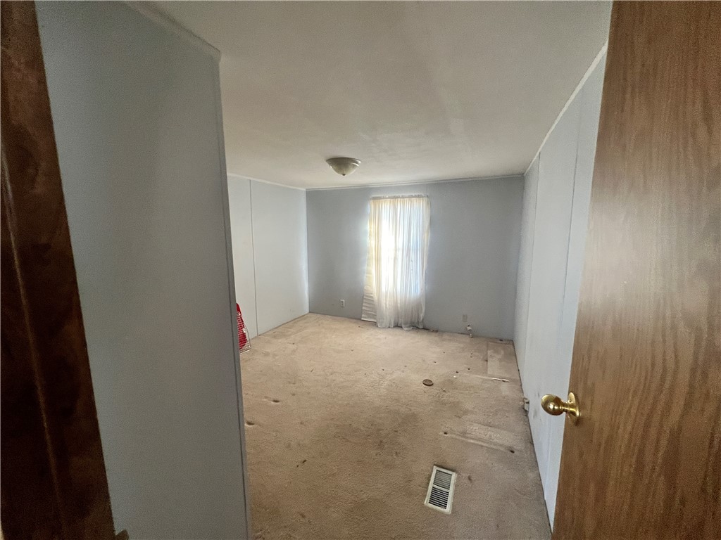 1756 East 100 North Road Hoopeston, IL 60942 - Photo 8 of 20