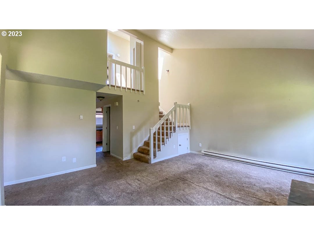 8402 Southwest Mohawk Street Tualatin, OR 97062 - Photo 6 of 22