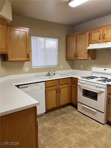 $1,275 | 4555 East Sahara Avenue, Unit 155, Las Vegas, NV 89104