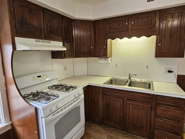 $265,000 | 855 Adams Street Southeast, Grand Rapids, MI 49507