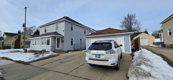 $265,000 | 855 Adams Street Southeast, Grand Rapids, MI 49507
