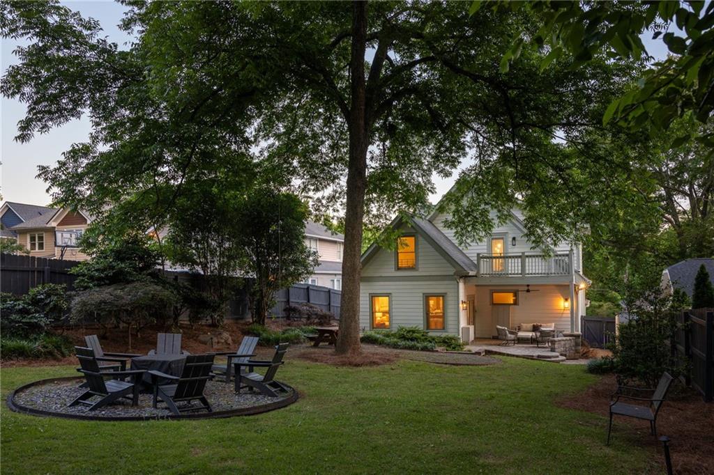 266 Atlanta Avenue Southeast Atlanta, GA 30315 - Photo 65 of 70 a view of a house with backyard and sitting area