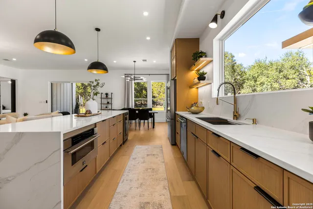 $699,000 | 120 River View, Boerne, TX 78006