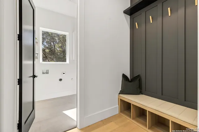 $699,000 | 120 River View, Boerne, TX 78006