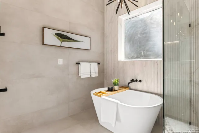 $699,000 | 120 River View, Boerne, TX 78006