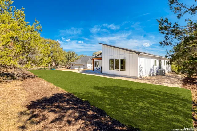 $699,000 | 120 River View, Boerne, TX 78006