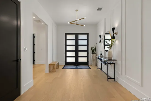 $699,000 | 120 River View, Boerne, TX 78006