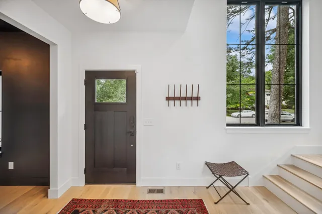 $1,665,000 | 31 X Stonebridge Boulevard, St. Paul, MN 55105