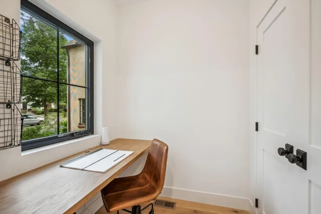 $1,665,000 | 31 X Stonebridge Boulevard, St. Paul, MN 55105