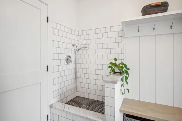 $1,665,000 | 31 X Stonebridge Boulevard, St. Paul, MN 55105