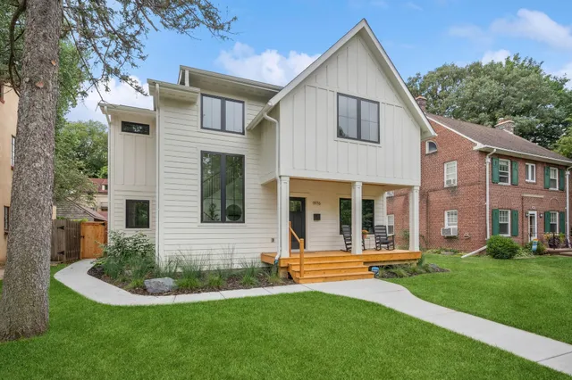 $1,665,000 | 31 X Stonebridge Boulevard, St. Paul, MN 55105