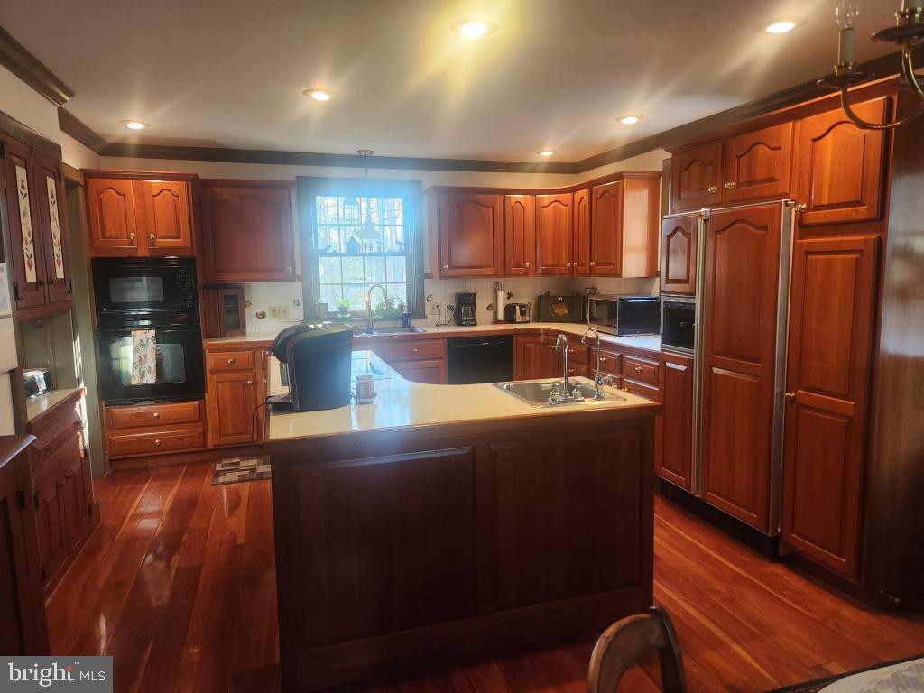 827 Hornig Road Lancaster, PA 17601 - Photo 11 of 130