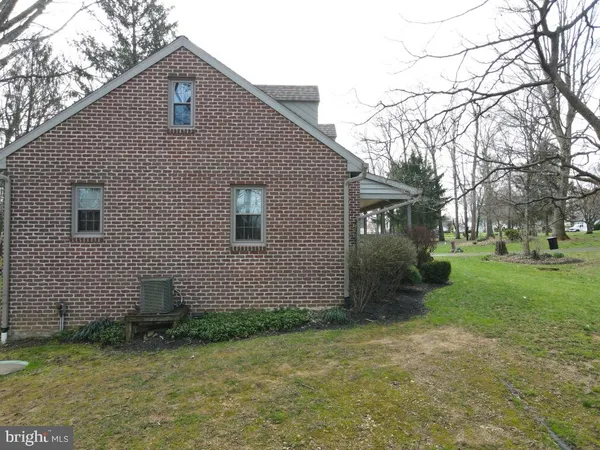 $500,000 | 827 Hornig Road, Lancaster, PA 17601