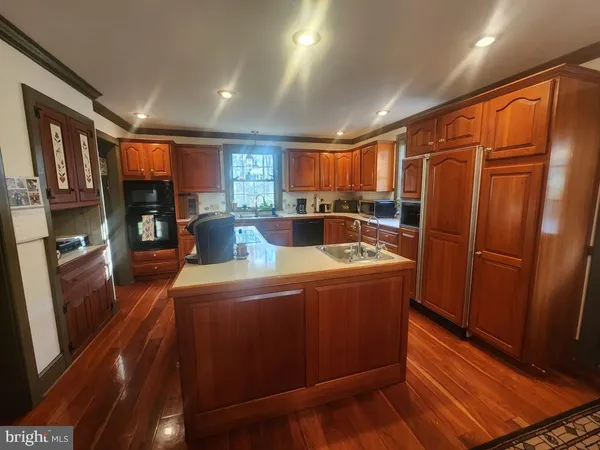 $500,000 | 827 Hornig Road, Lancaster, PA 17601