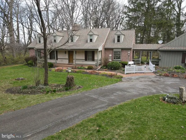 $500,000 | 827 Hornig Road, Lancaster, PA 17601