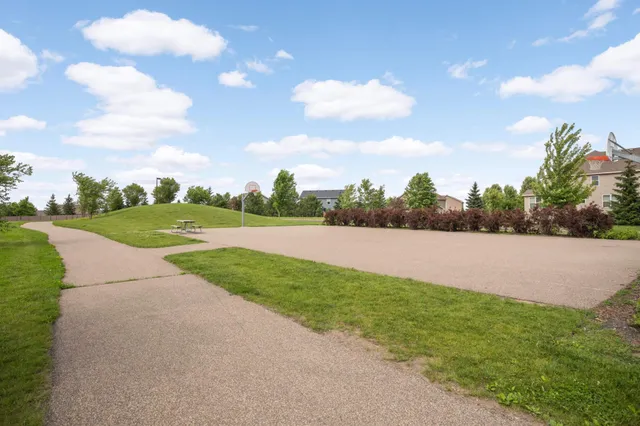 $209,900 | 1840 Freedom Lane, Unit 104, Chanhassen, MN 55317