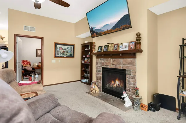 $209,900 | 1840 Freedom Lane, Unit 104, Chanhassen, MN 55317