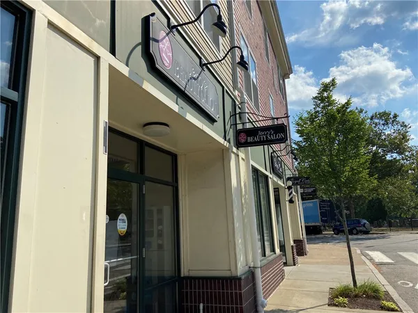 $275,000 | 512 Pine Street, Unit C3, Providence, RI 02907