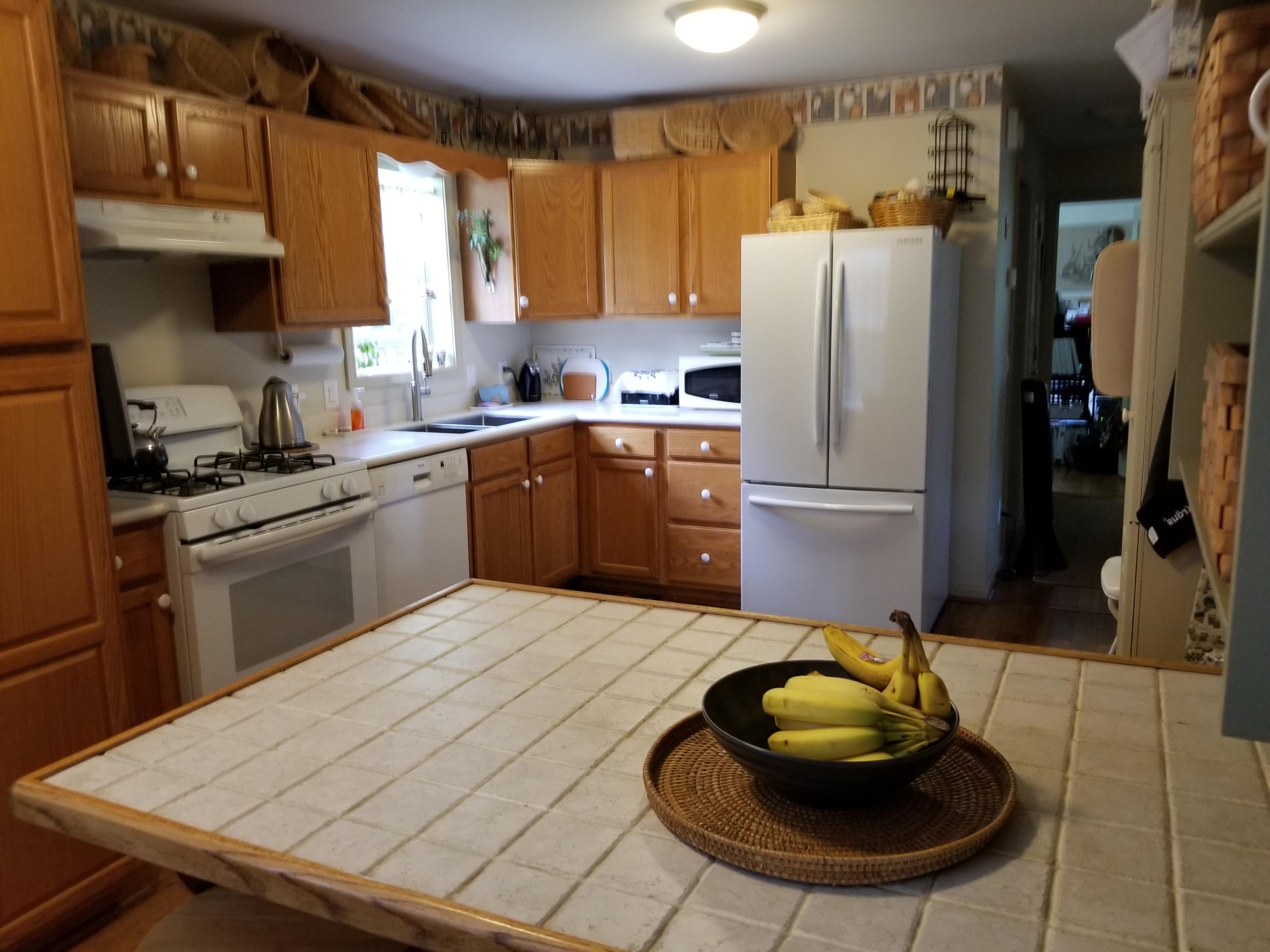 33 Oak Hill Road Trevett, ME 04571 - Photo 8 of 33 kitchen island