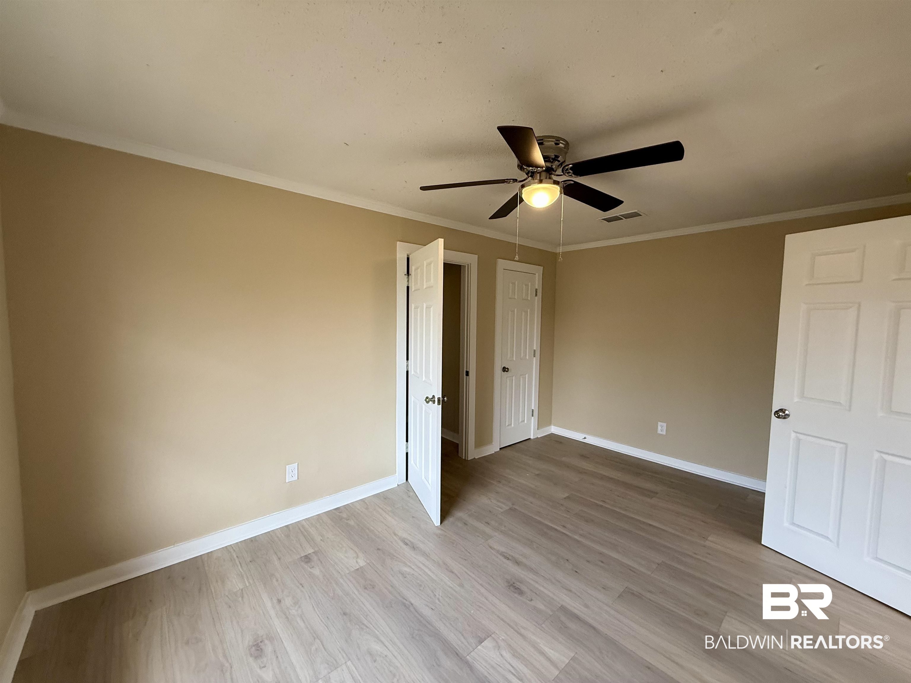 1213 North Pine Street Foley, AL 36535 - Photo 8 of 13