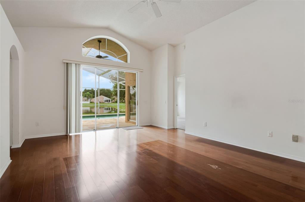 8512 Heyward Road Tampa, FL 33635 - Photo 6 of 73 Gallery Image 6