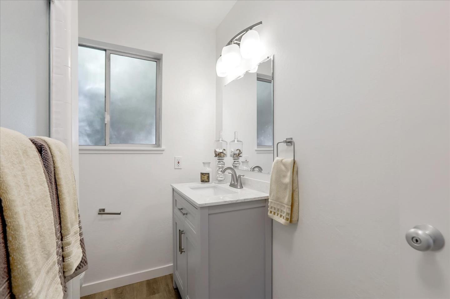 3907 Middlefield Road, Unit C Palo Alto, CA 94303 - Photo 31 of 49 Gallery Image 31