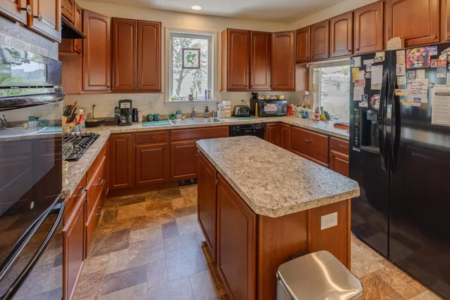 $1,100,000 | 11 Sebec Road, Holderness, NH 03245