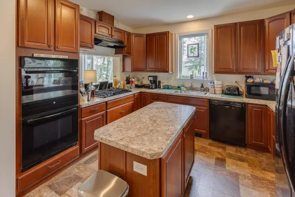 $949,000 | 11 Sebec Road, Holderness, NH 03245