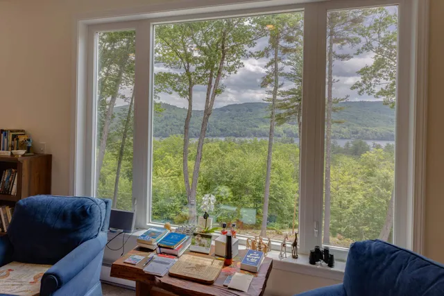 $1,100,000 | 11 Sebec Road, Holderness, NH 03245