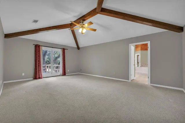 a view of empty room