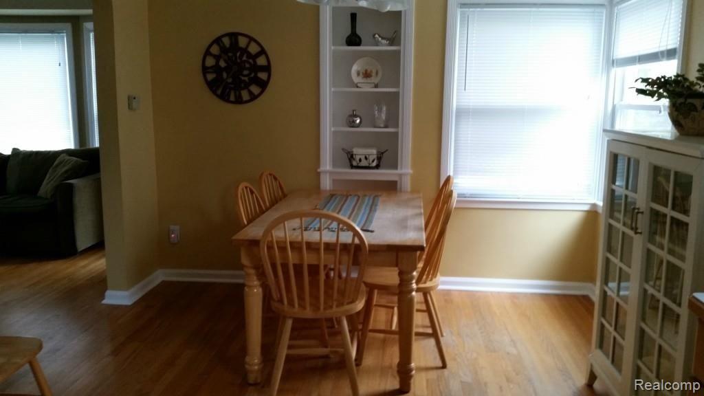 1613 Highview Street Dearborn, MI 48128 - Photo 6 of 18 20140502_103702.jpg