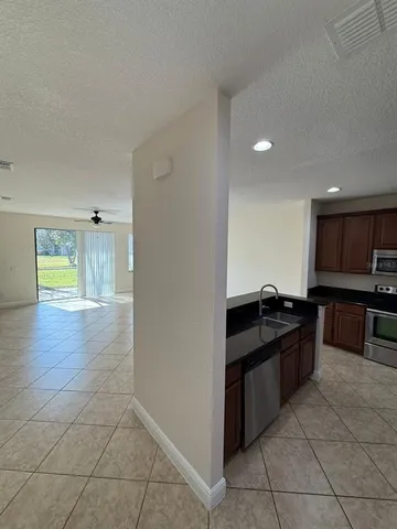 $2,750 | 8057 Prestbury Drive, Orlando, FL 32832