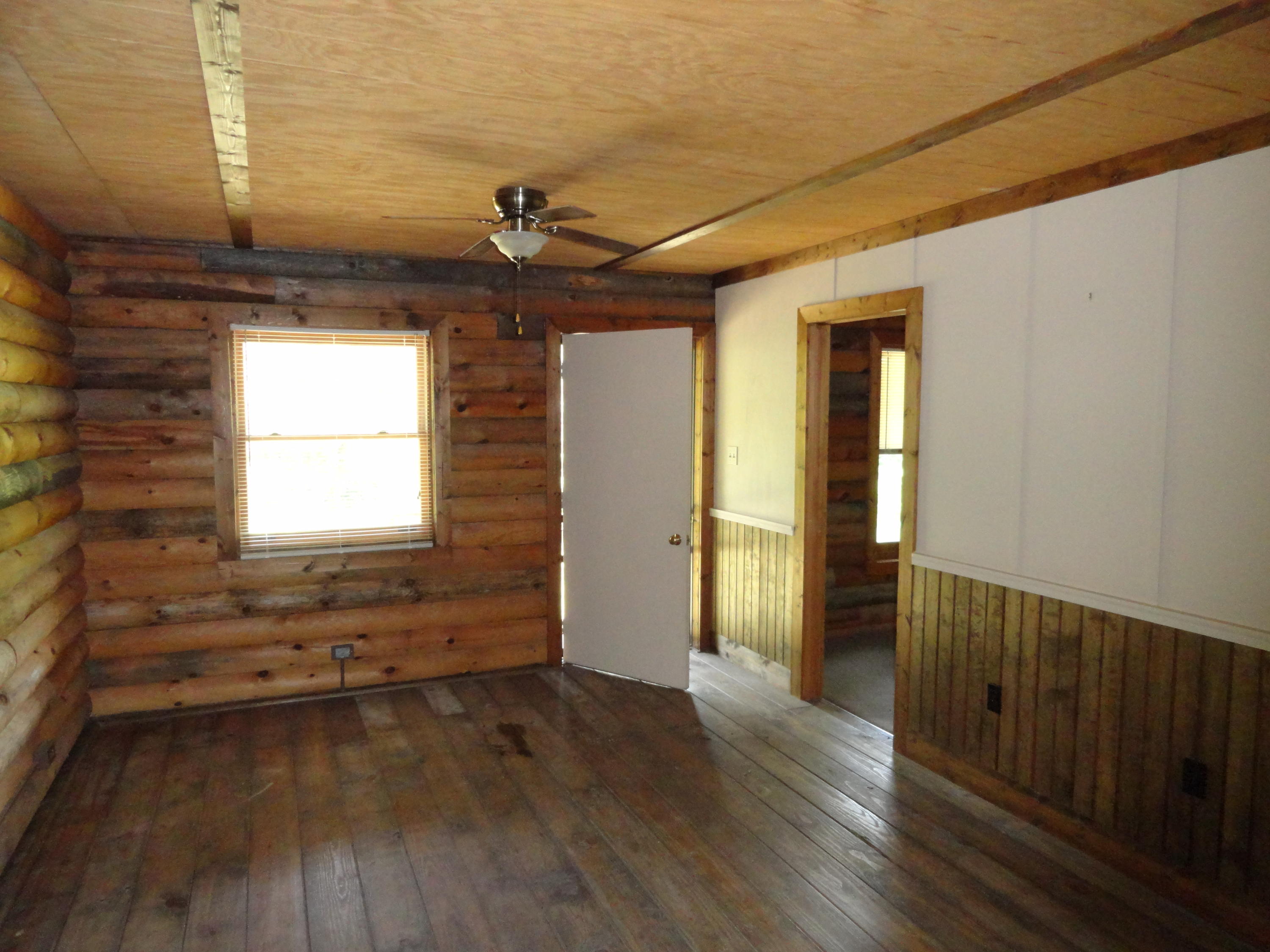 225 River Road North Covington, VA 24426 - Photo 12 of 17 DSC01453